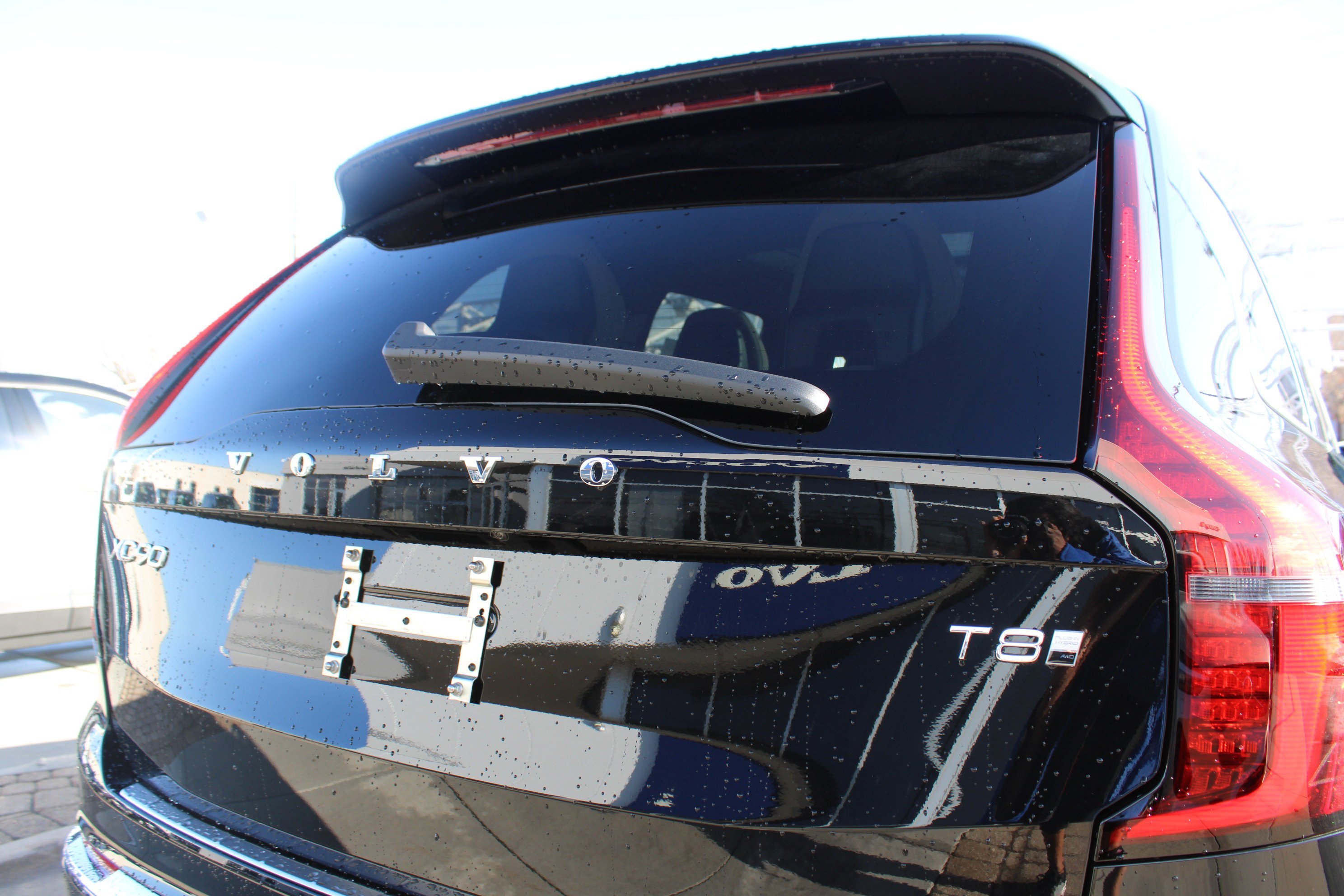 New 2026 Onyx Black Metallic Volvo Plus image 61