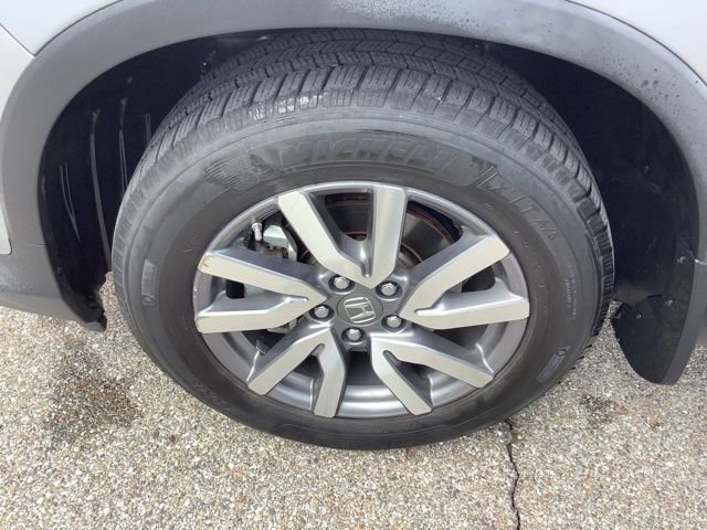 Used 2020 Gray Honda EX-L image 38