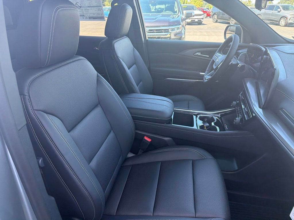 2026 Chevrolet Traverse LT - Photo 26