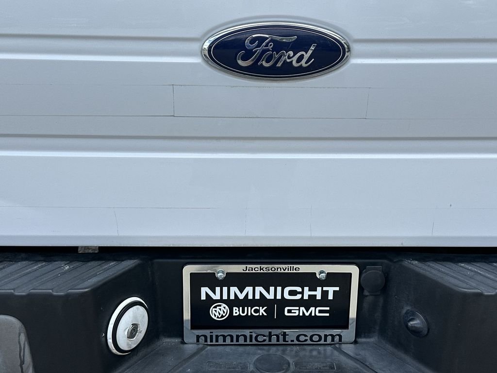 Used 2014 White Ford XL image 31