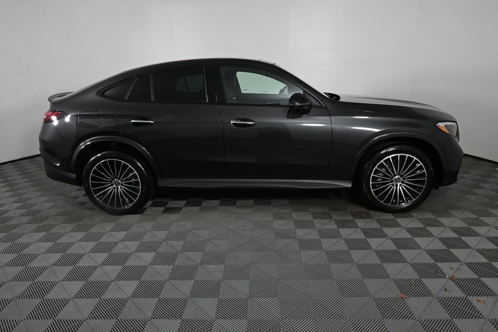 Certified Used 2026 Graphite Grey Metallic Mercedes-Benz GLC 300 image 23