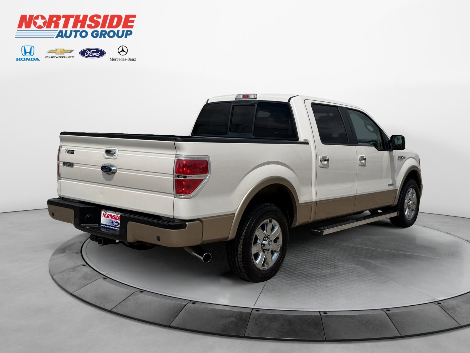Used 2013 White Platinum Ford Lariat image 7