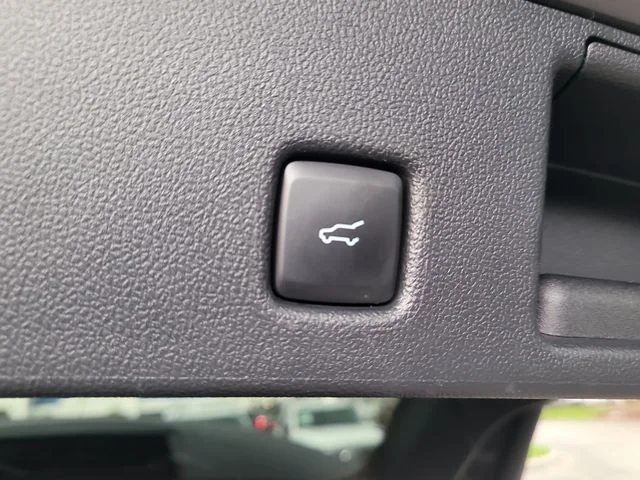 Used 2024 Gray Ford Active image 11