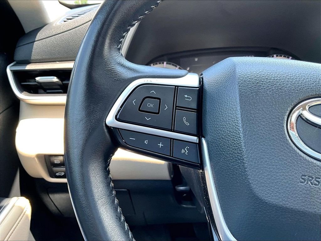 Used 2024 Gray Toyota XLE image 24
