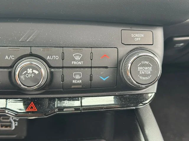Certified Used 2022 Gray Dodge SXT image 38