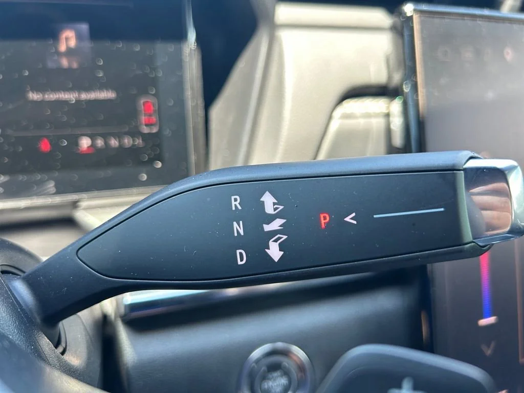 New 2026 Sterling Metallic GMC Elevation image 35