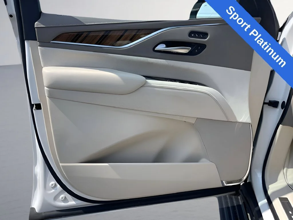 Used 2023 Crystal White Tricoat Cadillac Sport Platinum image 32