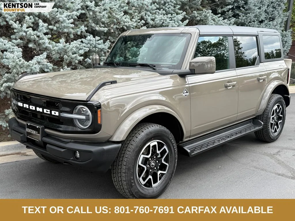 Used 2025 Gray Ford Outer Banks image 3