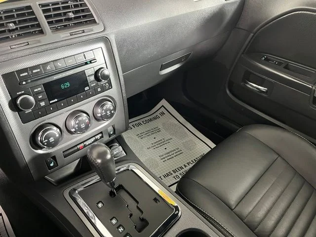 Used 2014 Gray Dodge R/T image 27