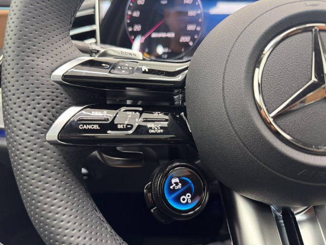 2026 Mercedes-Benz E-Class AMG E53 - Photo 24