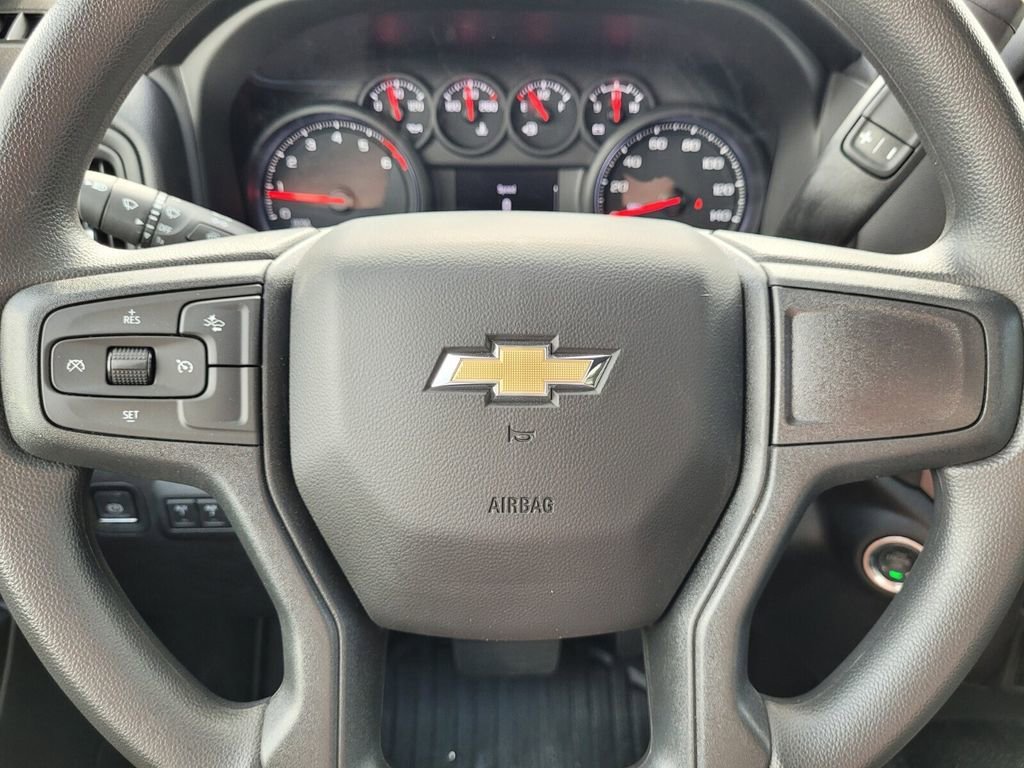 New 2025 Summit White Chevrolet Work Truck image 22