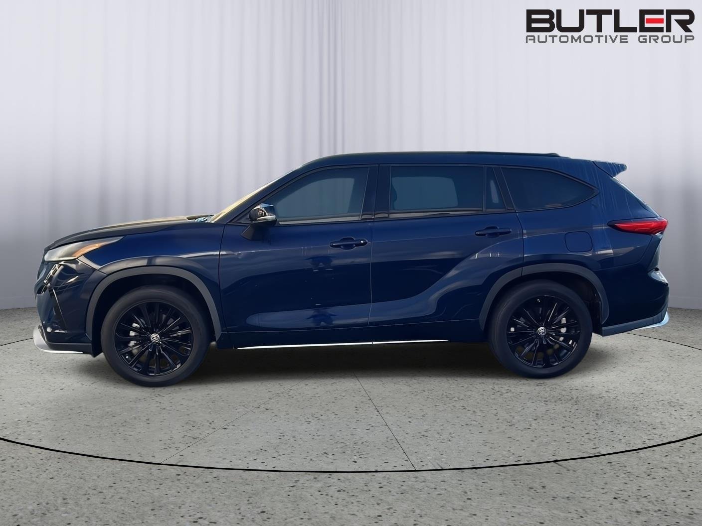 Used 2023 Blueprint Toyota XSE image 2