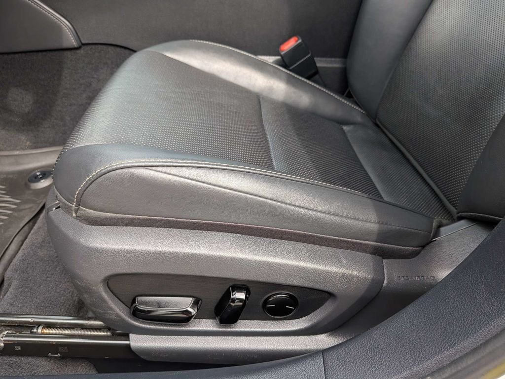 Used 2021 Silver Lexus 350 image 25