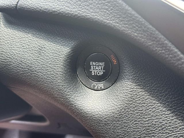 Used 2021 Orange Jeep Trailhawk image 35