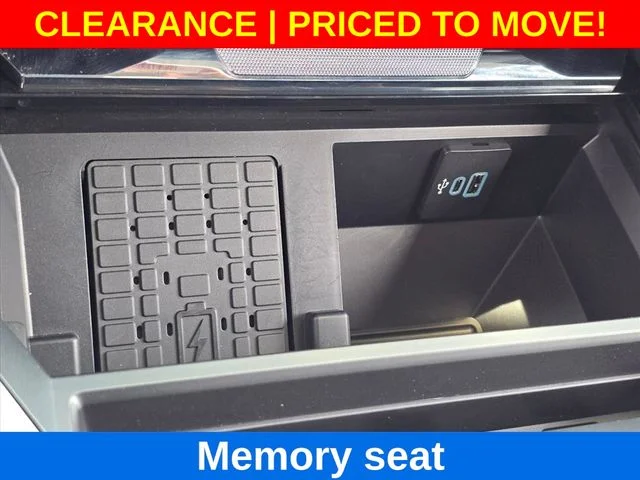 Used 2024 Blue Ford Lariat image 29