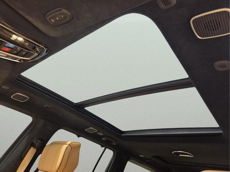 Used 2025 Bright White Clearcoat JEEP SERIES III OBSIDIAN 4X4 image 24
