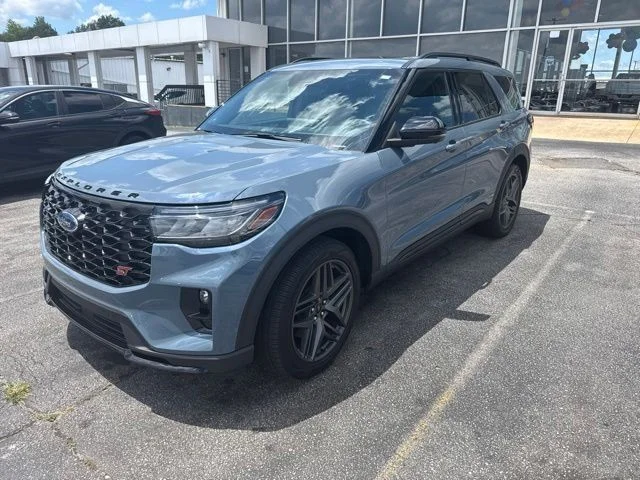 Used 2025 Blue Ford ST image 2
