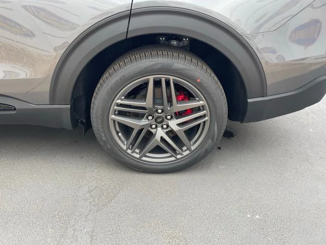 New 2026 Gray Metallic Ford ST image 18