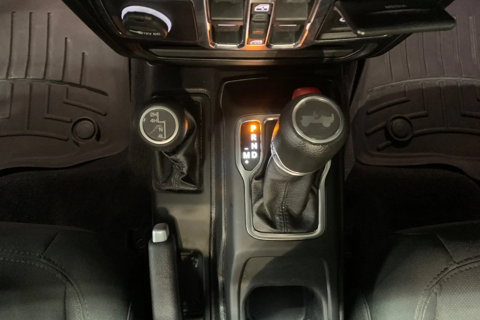 Used 2021 Crystal Metallic Jeep Unlimited Sport S image 24