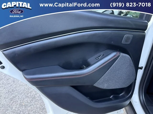 Used 2025 White Ford Premium image 16
