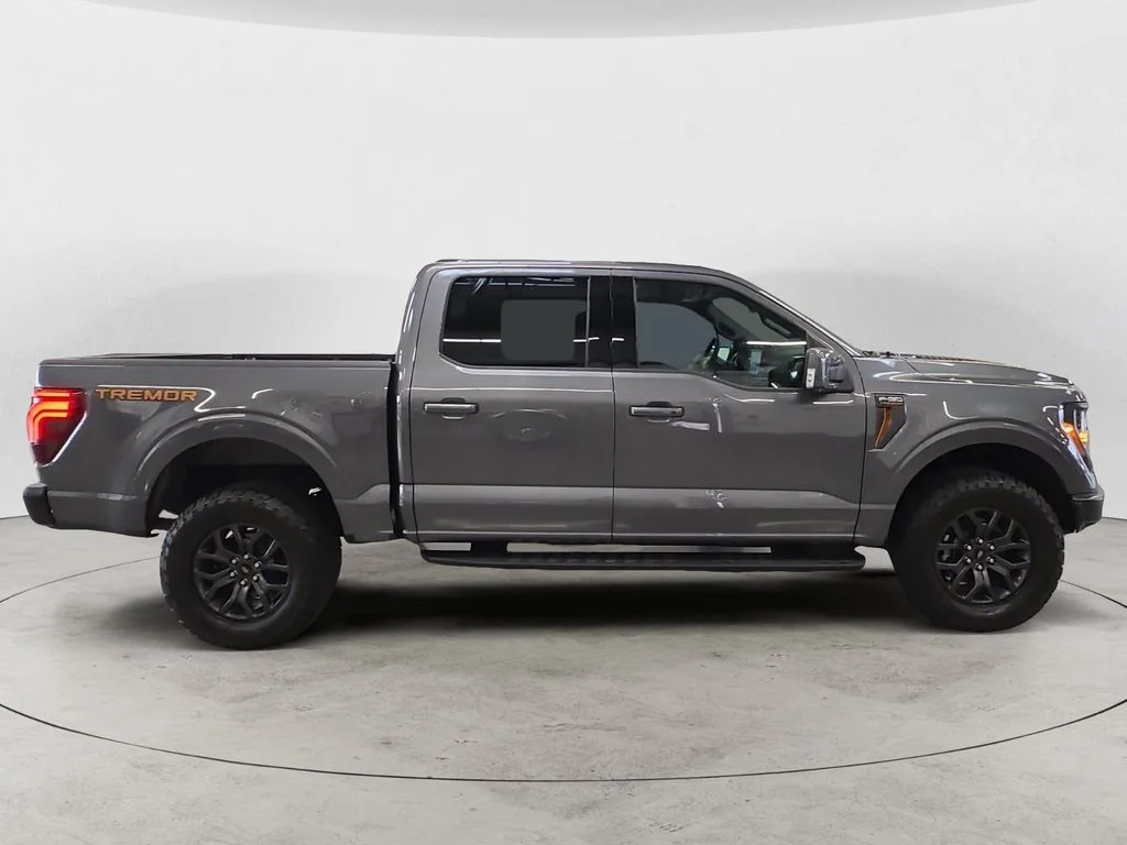 Used 2026 Gray Ford Tremor image 4