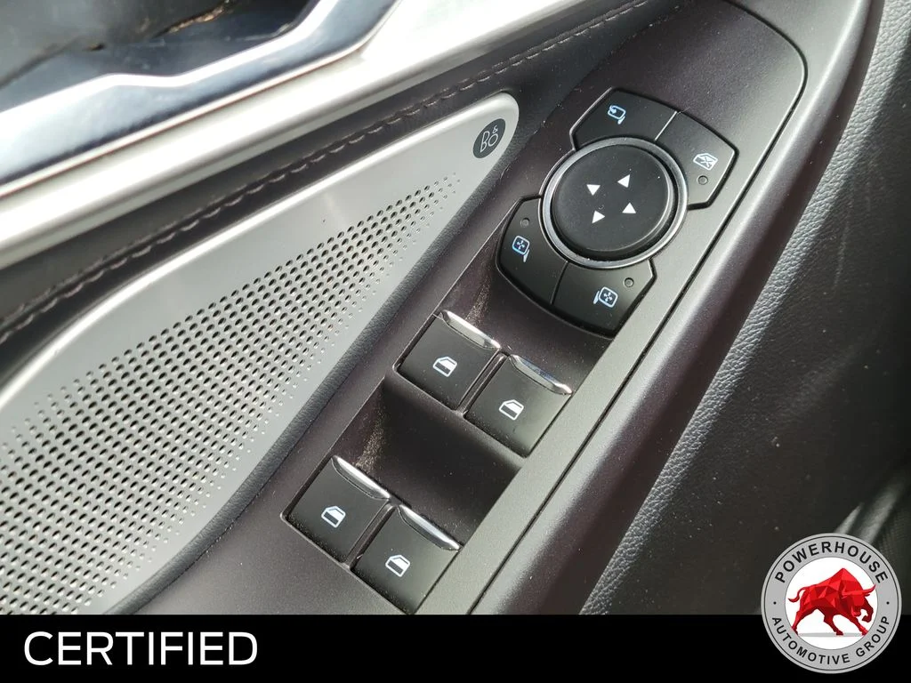 Used 2020 White Ford Platinum image 28