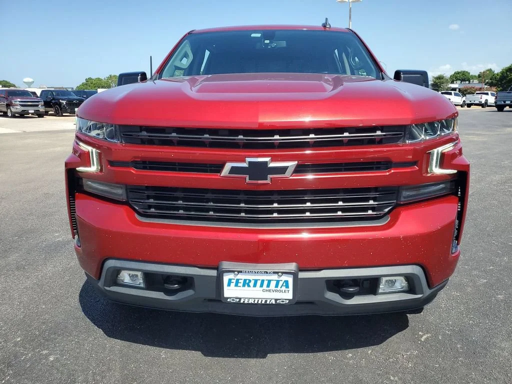 Used 2021 CHERRY RED TINTCOAT Chevrolet RST image 33