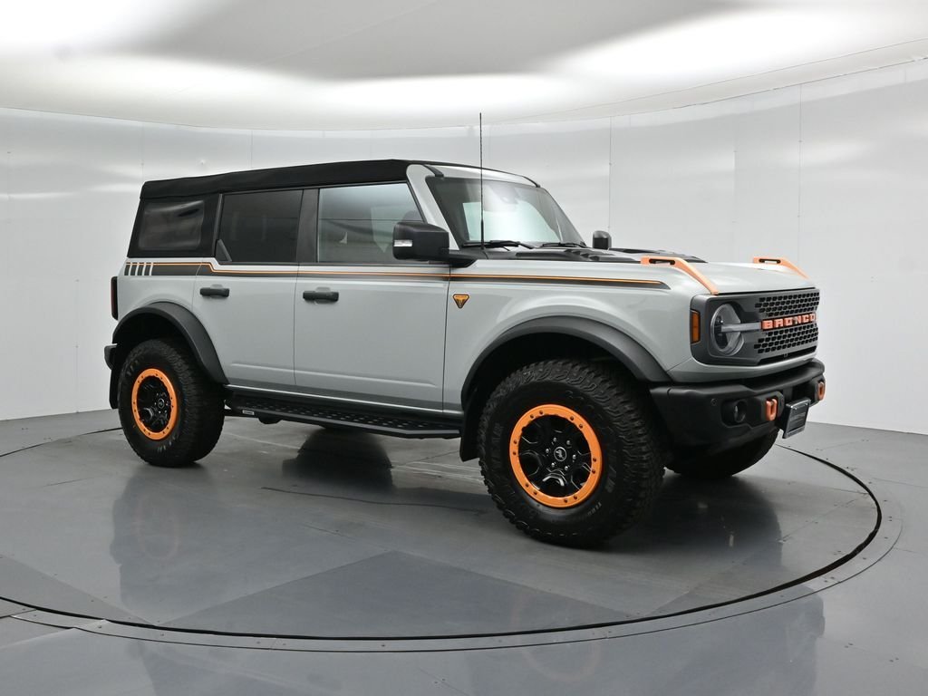Certified Used 2023 Gray Ford Badlands image 24