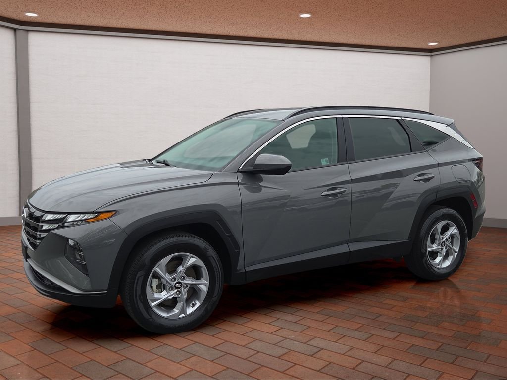 Used 2024 Gray Hyundai SEL image 26
