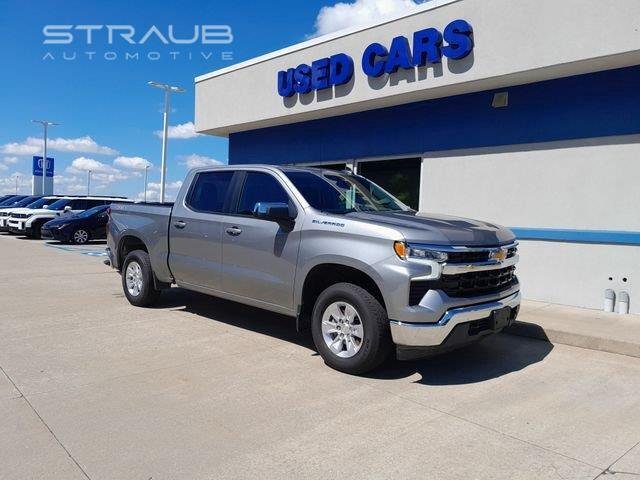 Used 2026 Sterling Gray Metallic Chevrolet LT image 2