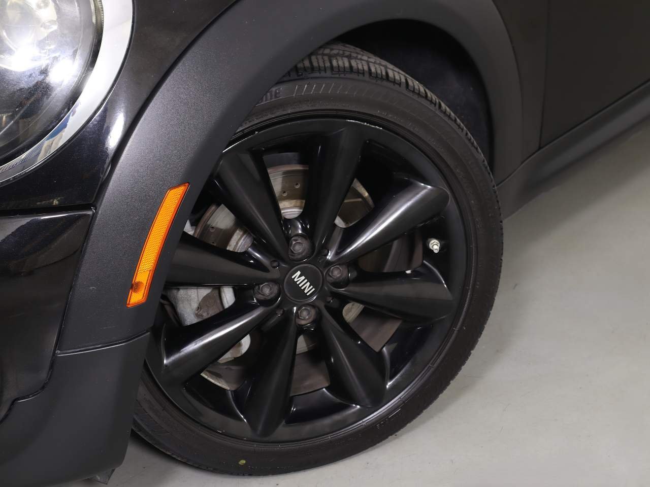 Used 2013 Midnight Black Metallic MINI Cooper S image 8