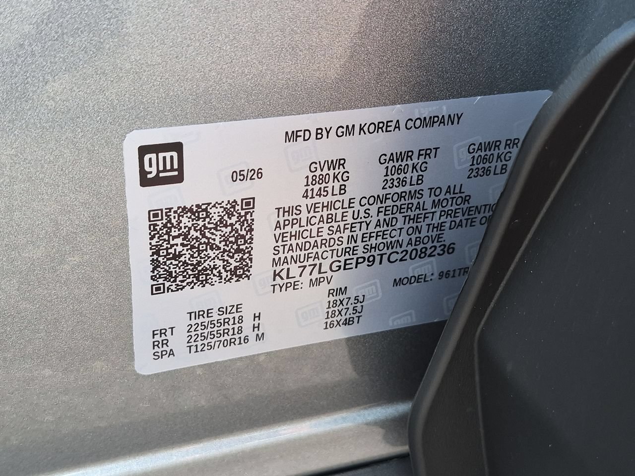 New 2026 Sterling Gray Metallic Chevrolet 1RS image 30