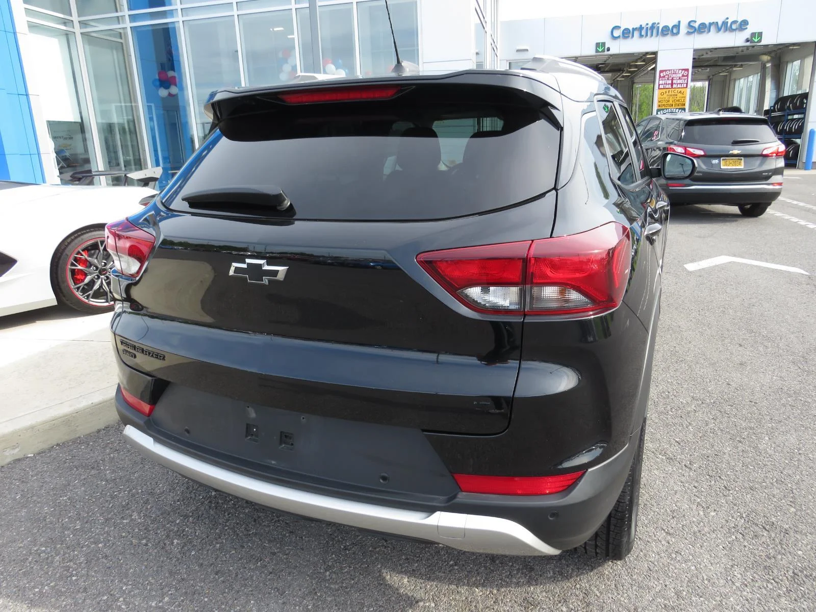 Used 2021 Mosaic Black Metallic Chevrolet LT image 8