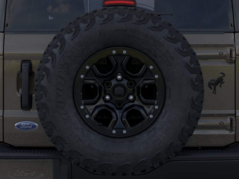 New 2026 Marsh Gray Ford Badlands image 25