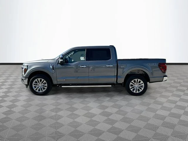 Used 2025 Gray Ford Lariat image 8