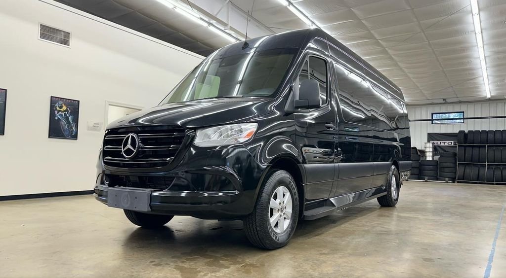 2019 Mercedes-Benz Sprinter's photo
