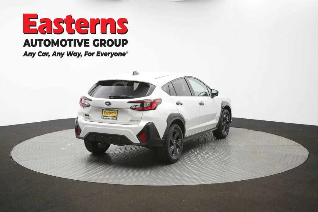 Used 2024 White Subaru Base image 38