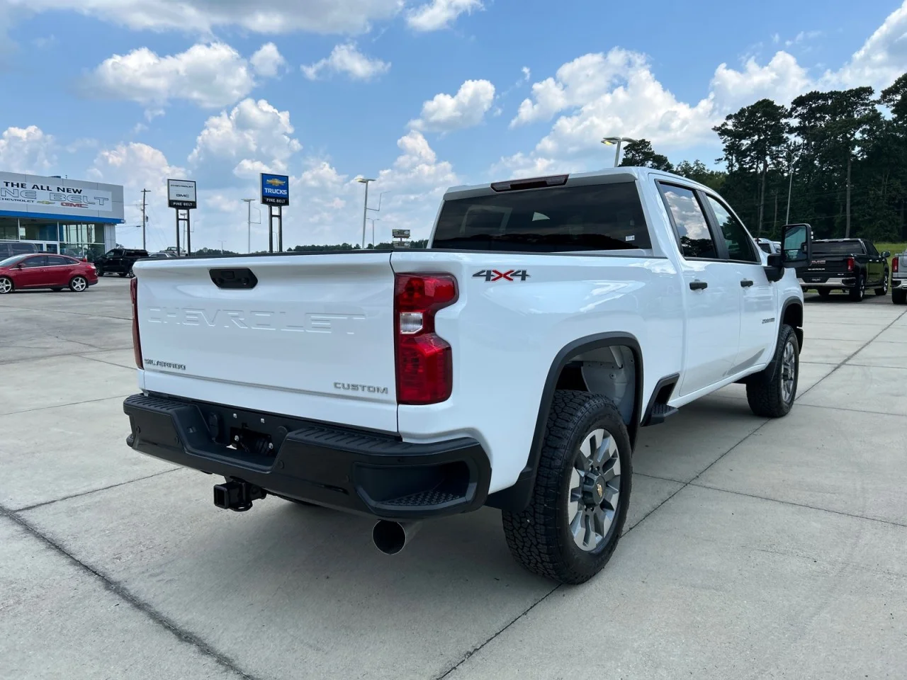 New 2026 Summit White Chevrolet Custom image 3