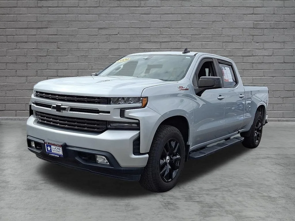 Used 2020 Silver Ice Metallic Chevrolet RST image 5