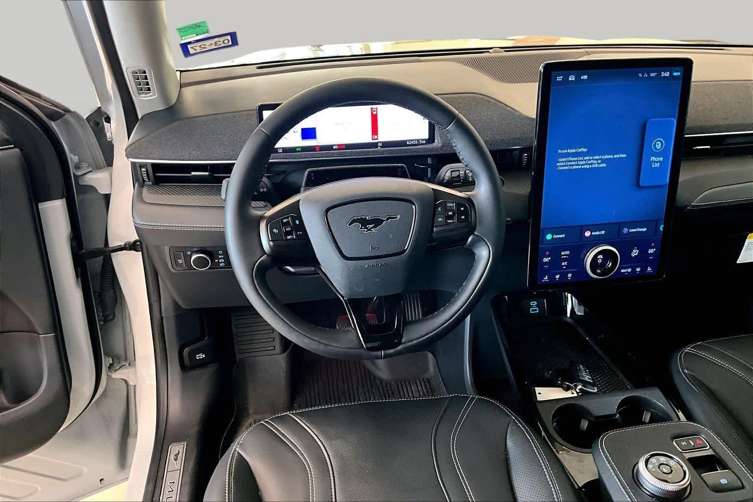 Used 2023 Space White Metallic Ford Premium image 16