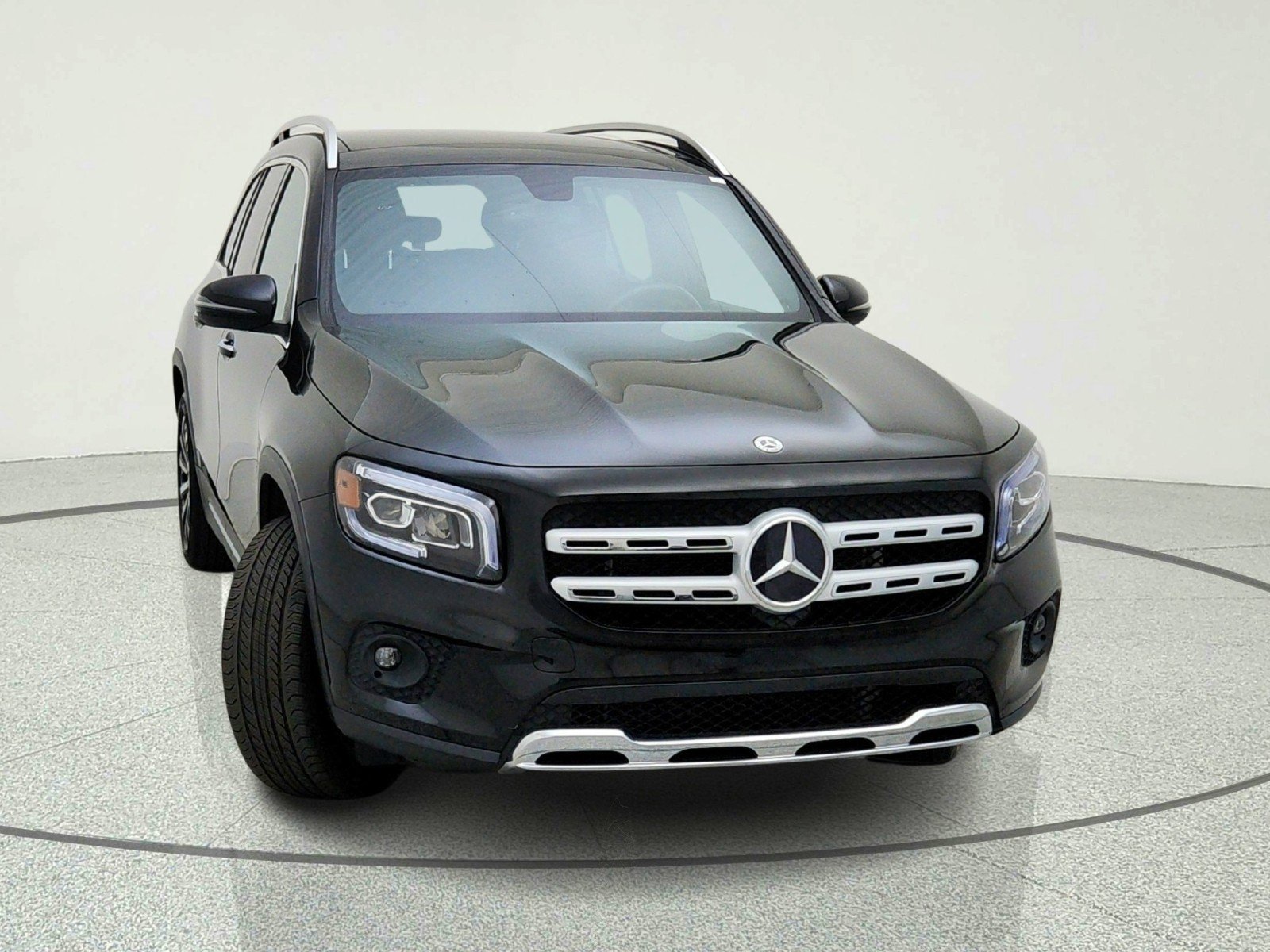 Certified Used 2023 Night Black Mercedes-Benz GLB 250 image 6