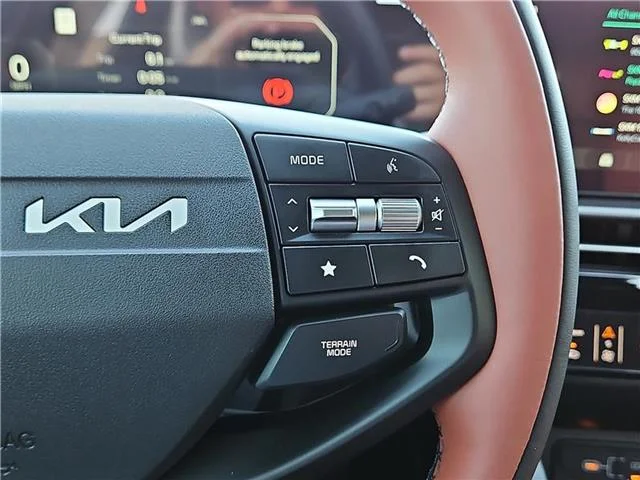 New 2026 Panthera Metal KIA SX-Prestige All-Wheel Drive image 20