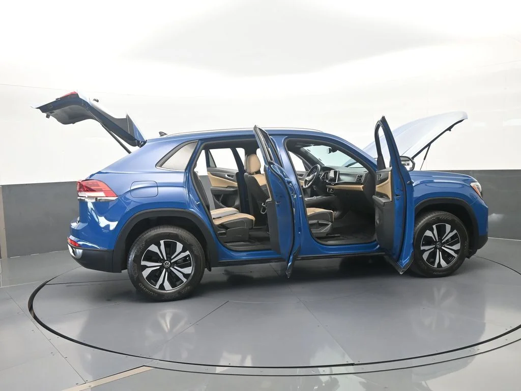 Used 2025 Blue Metallic Volkswagen 2.0T SE image 57