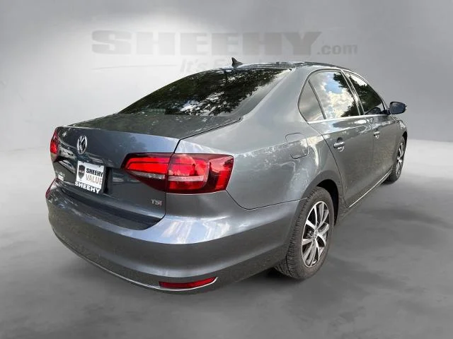 Used 2018 Platinum Gray Metallic Volkswagen  image 12