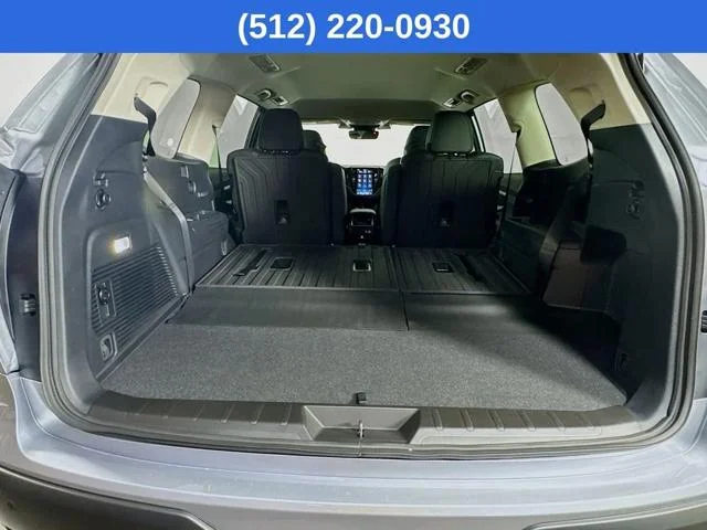 New 2026 ICE SILVER METALLIC Subaru Premium 7-Passenger image 30