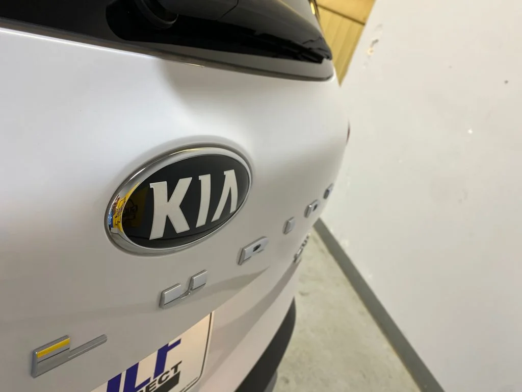 Used 2021 White Kia SX image 15