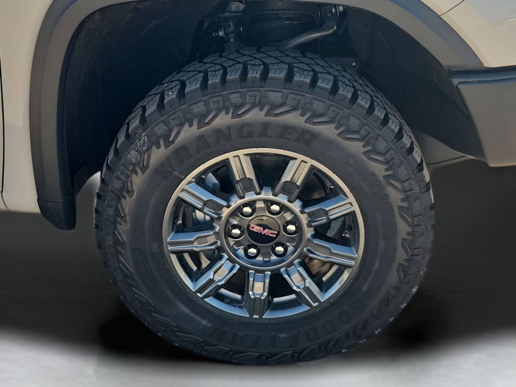 2026 GMC Sierra 1500 AT4X - Photo 20