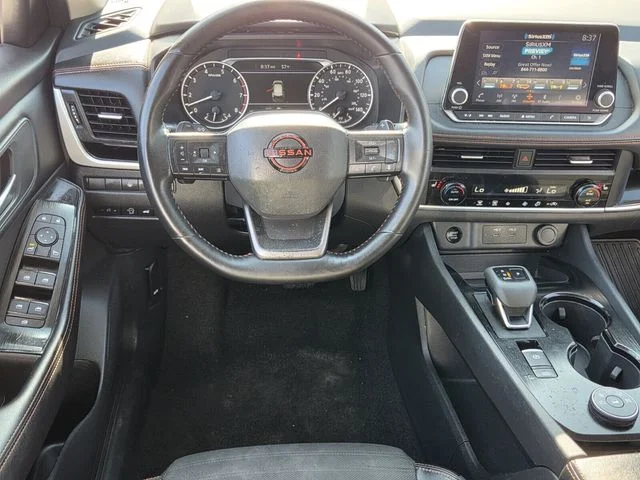 Used 2025 White Nissan Rock Creek image 11