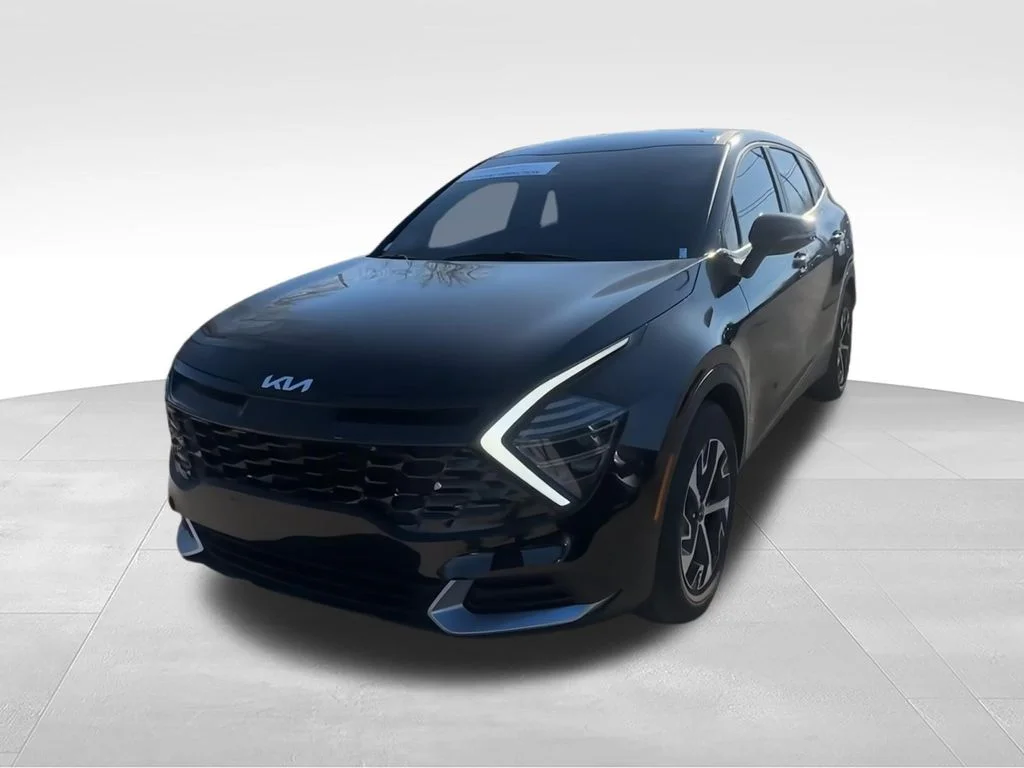 Used 2025 Black Kia EX image 6