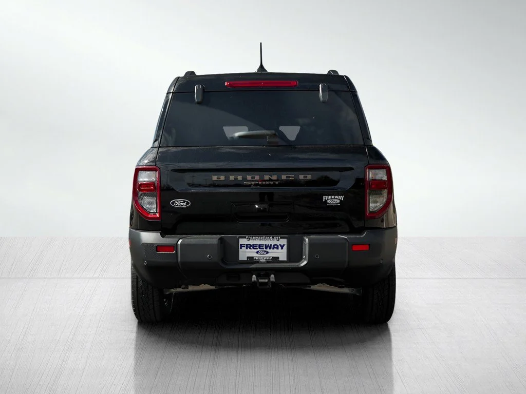 New 2026 Shadow Black Ford Badlands® image 4